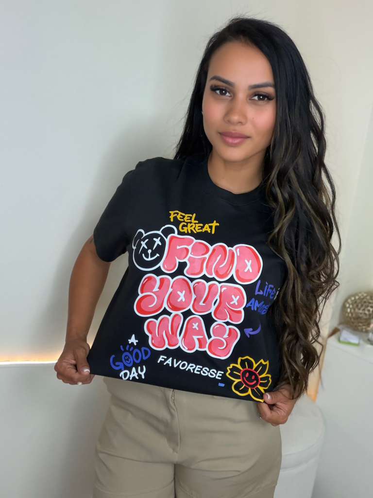 Women's Oversized T-Shirt - Find Your