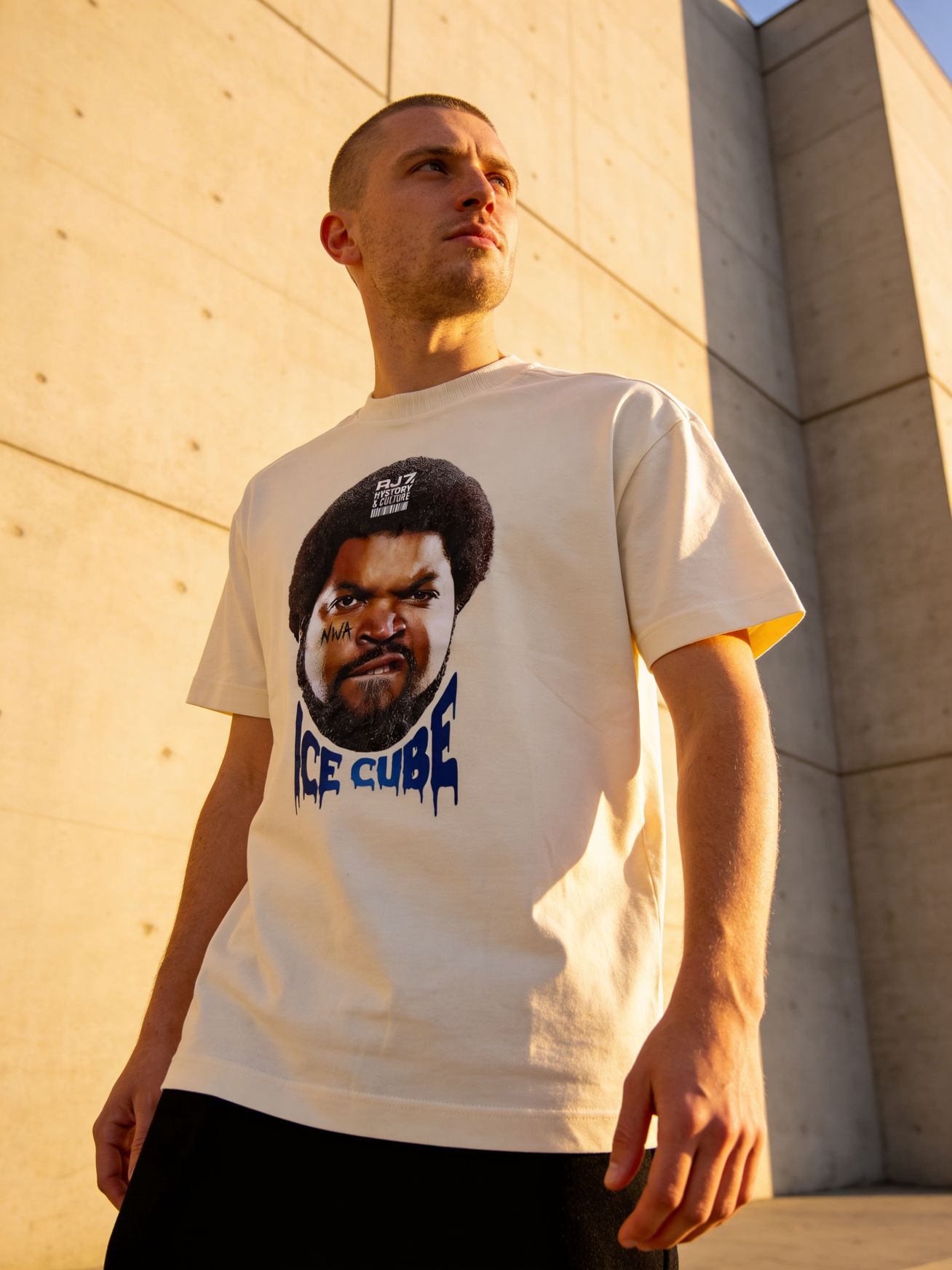 T-Shirt Masculina - ICE CUBE